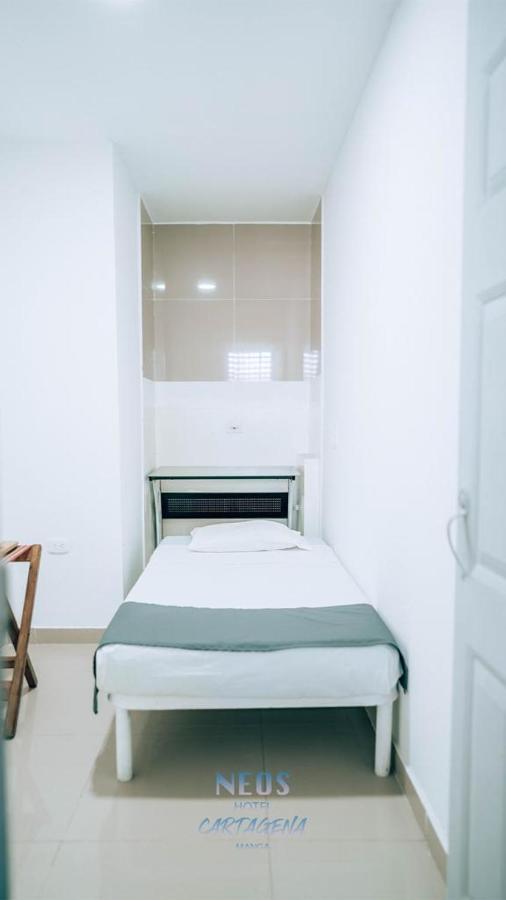 Neos Hotel Cartagena Exterior photo